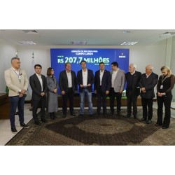 Governador libera R$ 207,7 milhões para obras  e equipamentos em Campo Largo